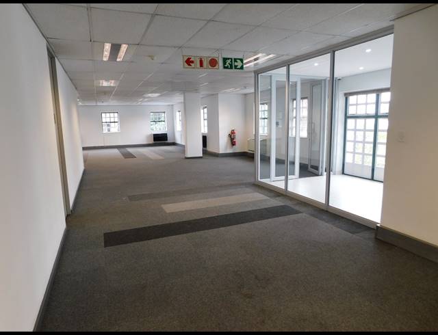 376M² OFFICE TO LET IN ROSEBANK